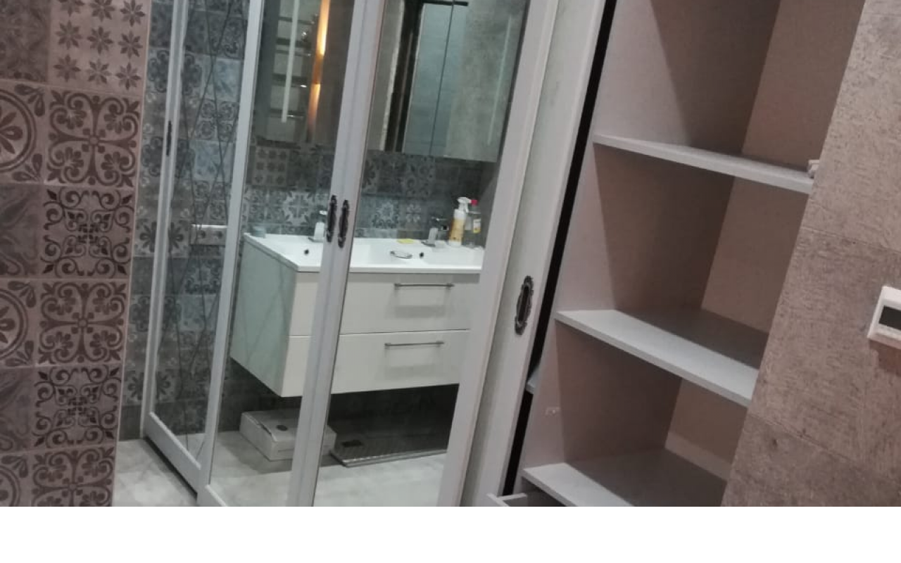 Гарнитур в ванную "Зеркальный"